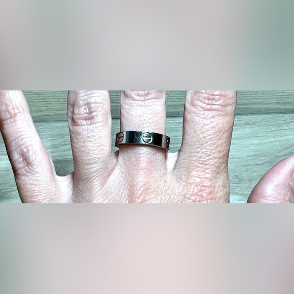 Designer Signed Cartier 18KWhite Gold Love Ring, Size 8 - Picture 6 of 9